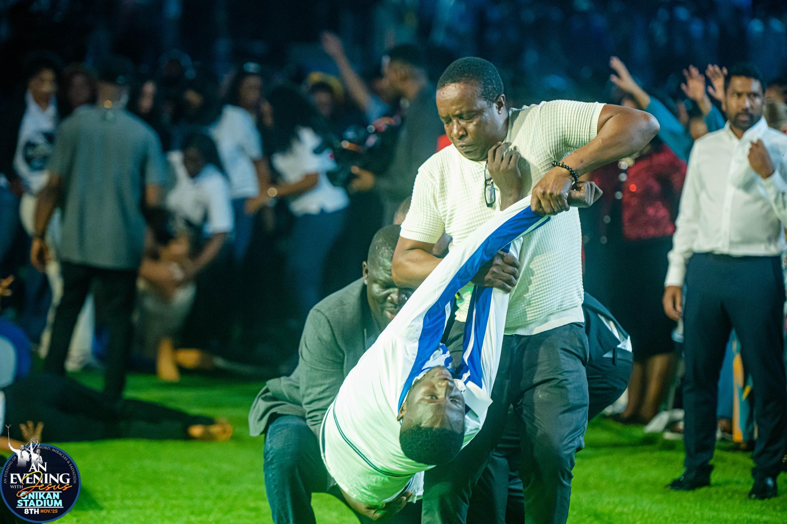 An Evening With Jesus Lagos gallery image 46